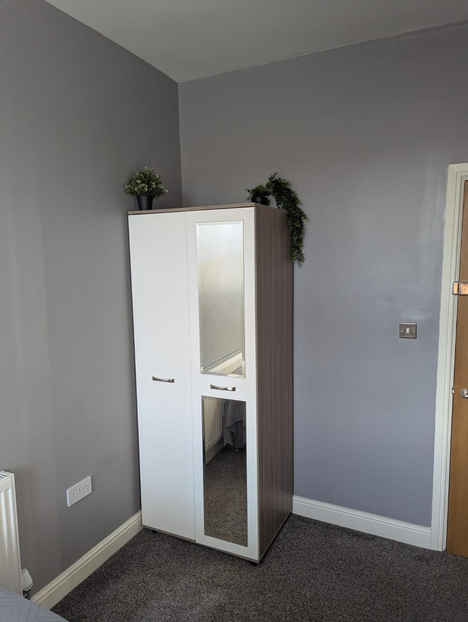 Darwin Stays - Service Accommodation In Newcastle Under Lyme City Centre Екстер'єр фото