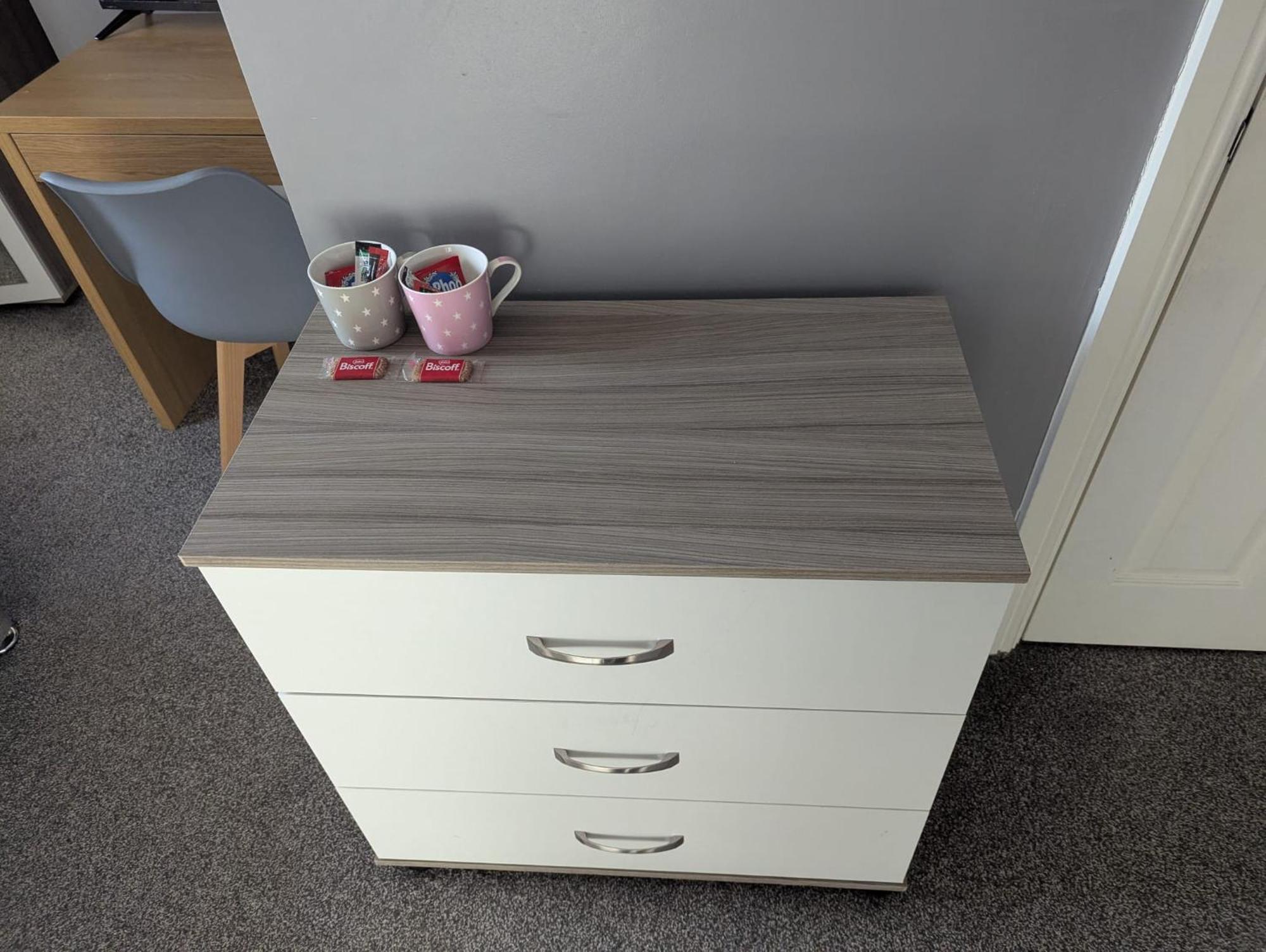 Darwin Stays - Service Accommodation In Newcastle Under Lyme City Centre Екстер'єр фото